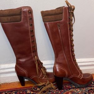 Nike air x Cole Haan women’s lace up boots